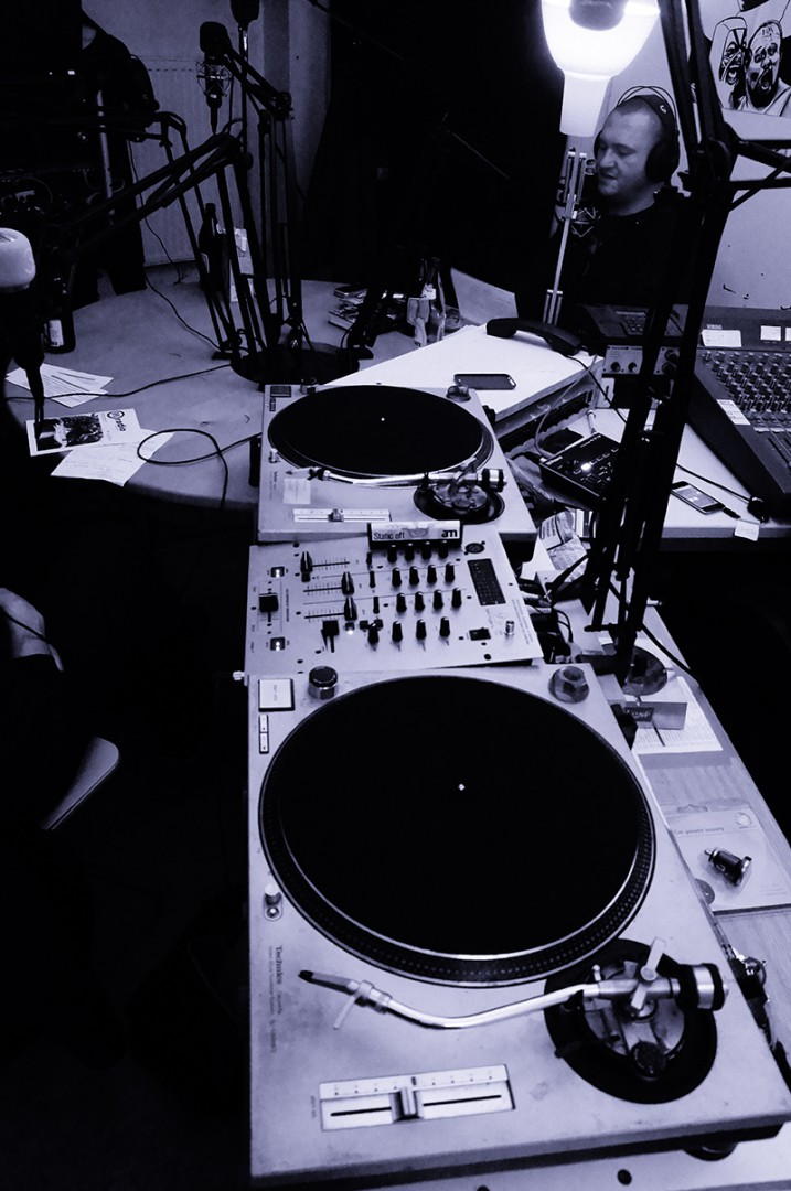 radiostudio-02